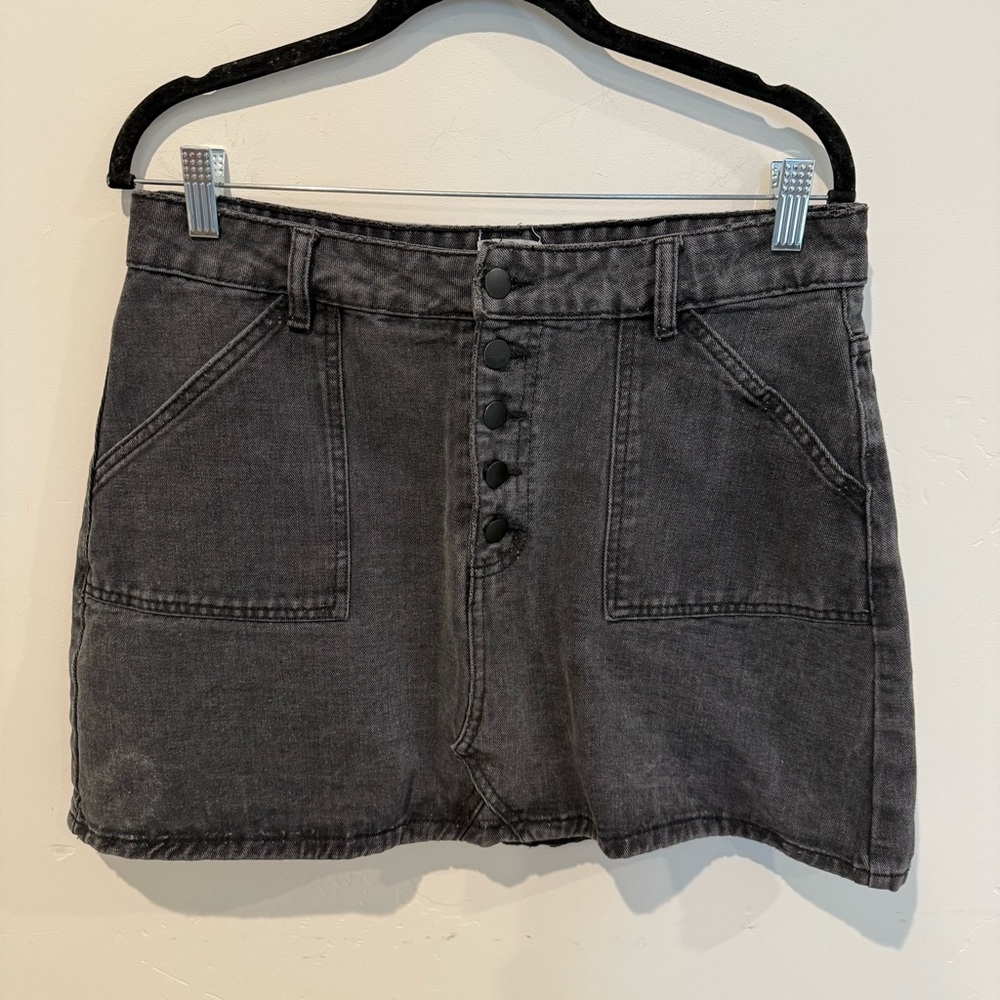 Cotton On A-Line Stylish Gray Denim Mini Skirt Womens Size 10 Classic Fall